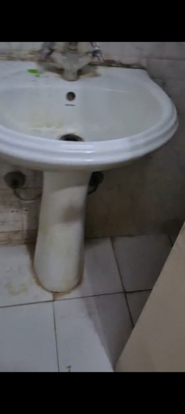 Bathroom, gaur-city-2-10th-avenue  555 Sq.Ft. Apartment In Sector 16c Greater Noida Greater Noida 10570872