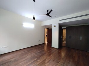 Room in 4 BHK Apartment at Prestige White Meadows, Whitefield – for Sale