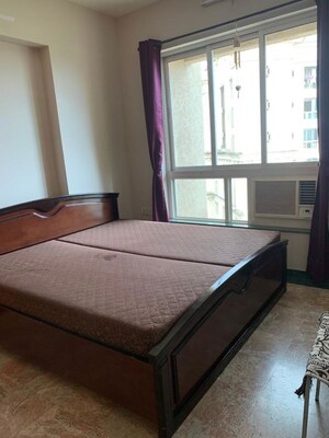 Bedroom in 2 BHK Apartment at Hiranandani Meadows, Manpada – for Sale
