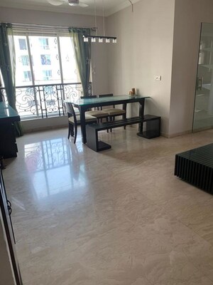 Living Room in 2 BHK Apartment at Hiranandani Meadows, Manpada – for Sale