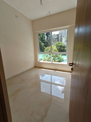 Room in 2 BHK Apartment at Sugee Sea Krest, Worli – for Rent