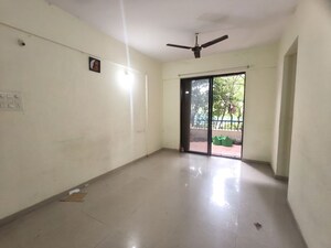 Room in 2 BHK Apartment at Kolte Patil Margosa Heights, Mohammadwadi – for Rent