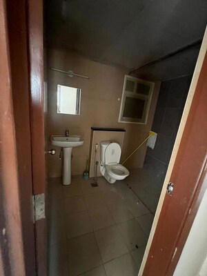 Bathroom in 2 BHK Apartment at Prestige Silver Sun, Bhoganhalli – for Rent