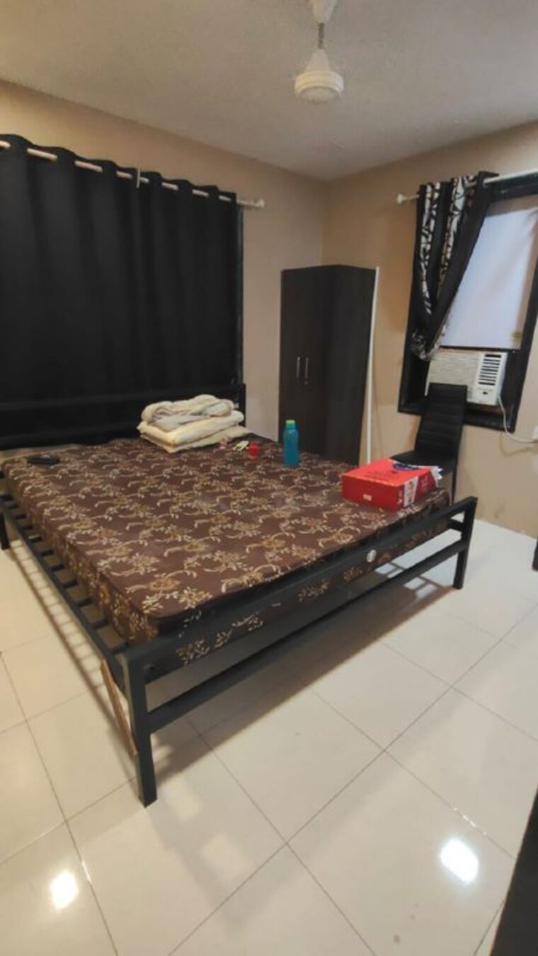 Bedroom, juhu 2 Bedroom 700 Sq.Ft. Apartment In Juhu Mumbai 10570976