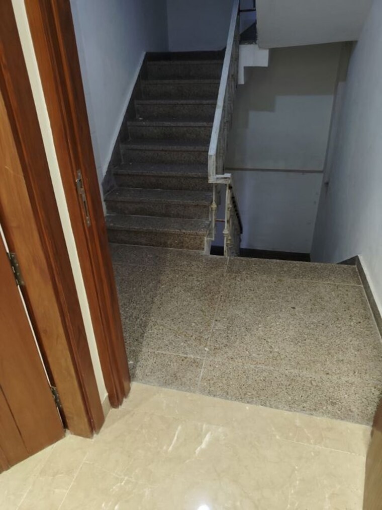 Balcony, shanti niketan 6 Bedroom 650 Sq.Yd. Villa In Shanti Niketan Delhi 10570988