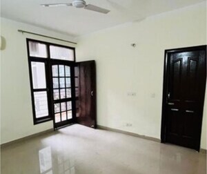 Room in 3 BHK Apartment at Nagla Road – for Sale