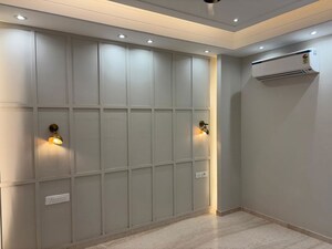 Building Lobby in 3 BHK Builder Floor at Signature Global City 92, Sector 92 – for Sale