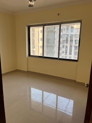 Room in  Pg at Mulund West – for Rent