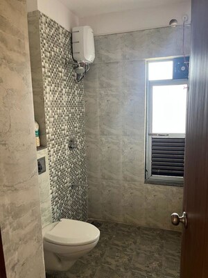 Bathroom in  Pg at Mulund West – for Rent