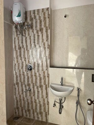 Bathroom in  Pg at Mulund West – for Rent