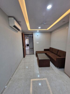 Kitchen in 3 BHK Builder Floor at BPTP Amstoria, Sector 102 – for Rent