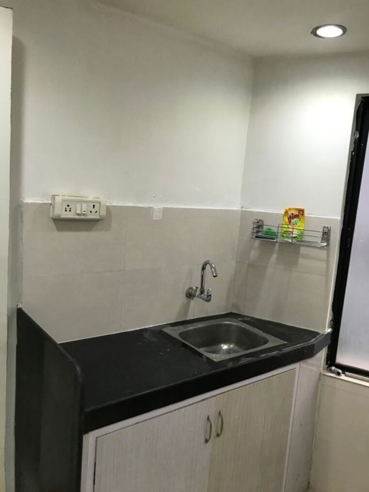 Kitchen, ellisbridge Commercial Office Space 1300 Sq.Ft. In Ellisbridge Ahmedabad 10571019