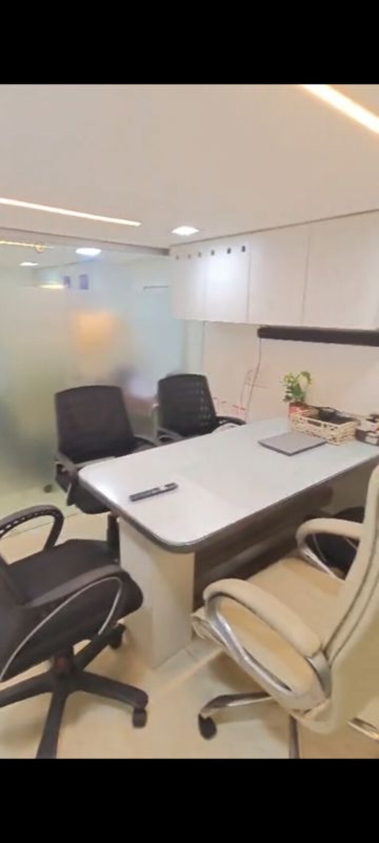 Team Area, netaji subhash place Commercial Office Space 650 Sq.Ft. In Netaji Subhash Place Delhi 10571012