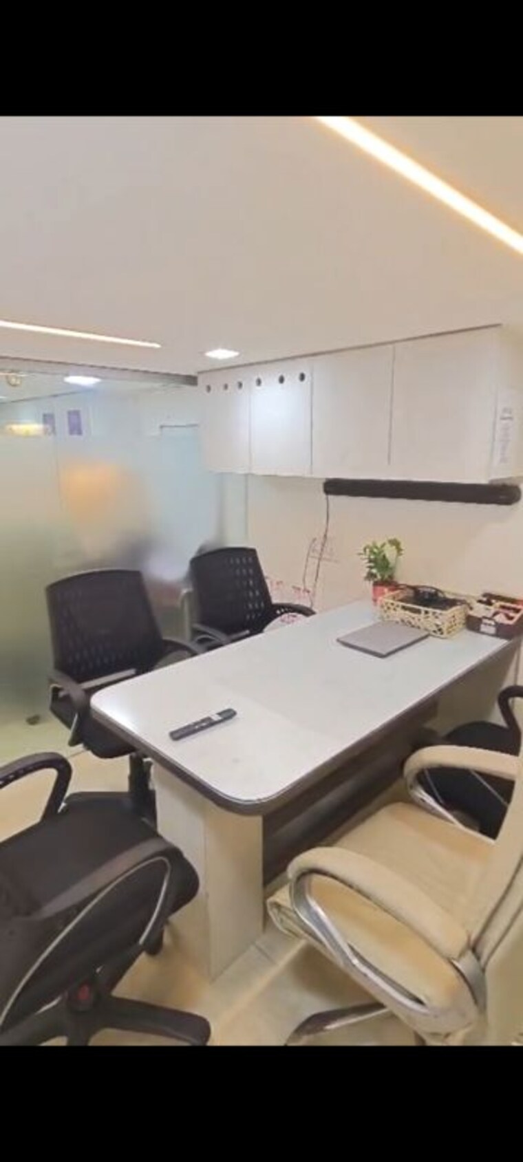Team Area, netaji subhash place Commercial Office Space 650 Sq.Ft. In Netaji Subhash Place Delhi 10571012
