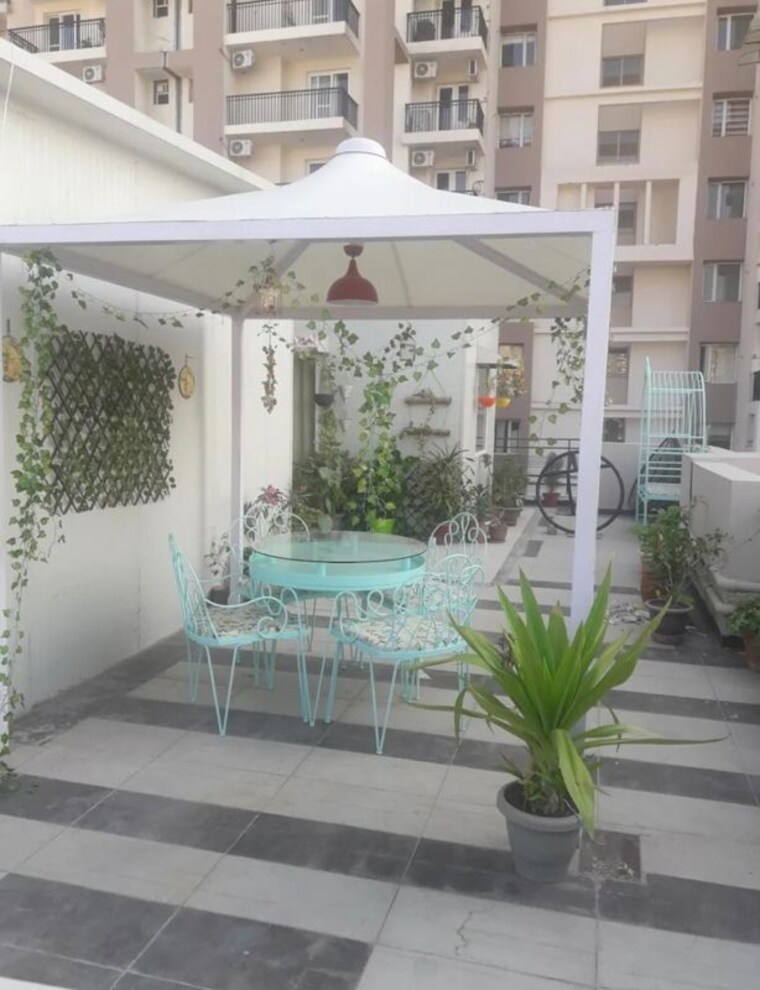 Balcony, motiaz-royal-citi 3 Bedroom 2250 Sq.Ft. Penthouse In Ambala Highway Zirakpur 10571028
