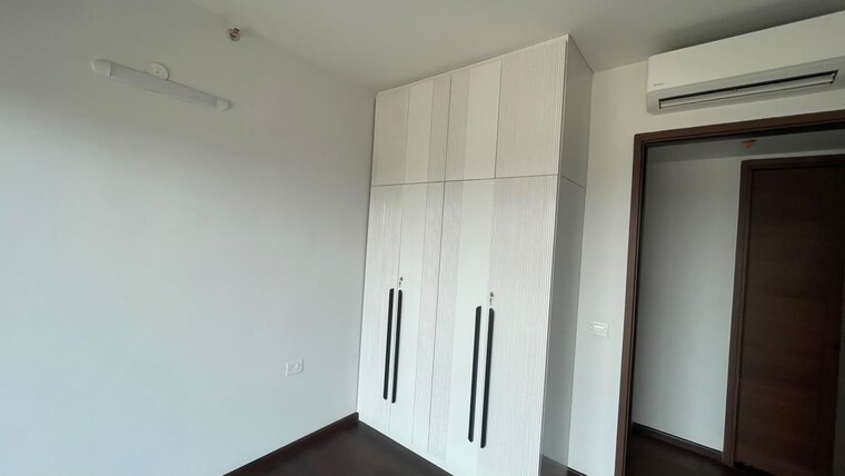 Room, krisumi-waterfall-suites 3 Bedroom 1950 Sq.Ft. Apartment In Sector 36a Gurgaon 10571031