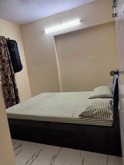 1 BHK + Store Room Apartment For Rent in Royal Palms Garden View