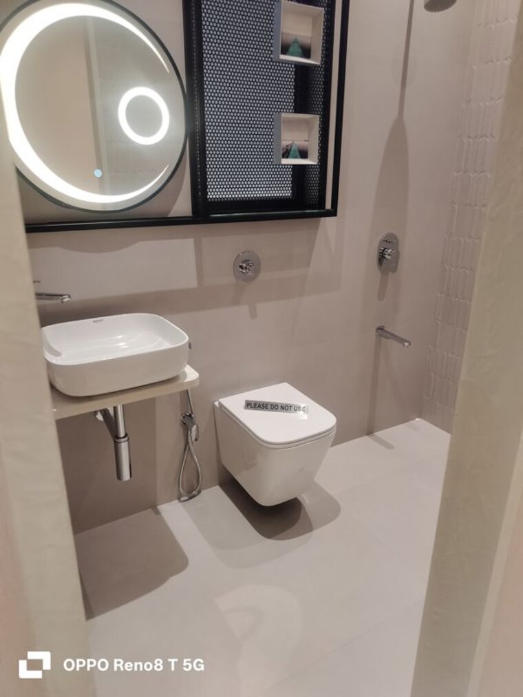 Bathroom, platinum-crest 2 Bedroom 650 Sq.Ft. Apartment In Andheri West Mumbai 10571073