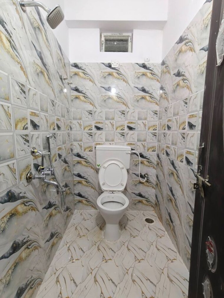 Bathroom, raghavendra-grand-residency 1 Bedroom 650 Sq.Ft. Apartment In Sri Nagar Colony Hyderabad 10571082