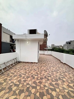 Kitchen in 4 BHK Independent House at Dwarka Mor – for Sale