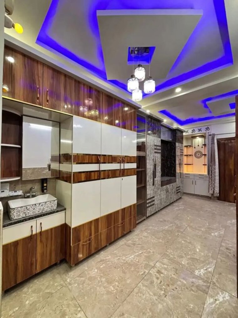 Exterior View, dwarka mor 4 Bedroom 1100000 Sq.Ft. Independent House In Dwarka Mor Delhi 10571080