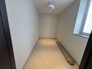 Room in 3.5 BHK Apartment at Panchshil Towers, Kharadi – for Rent
