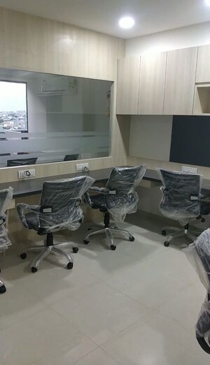  Office Space For Rent in Sola