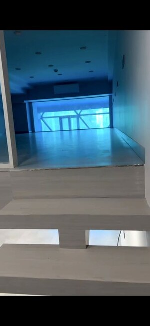 Room in  Office Space at Parinee I, Andheri West – for Rent