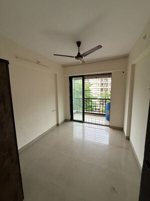 Room in 1 BHK Apartment at Ganesh Dham Kamothe, Kamothe Sector 21 – for Rent