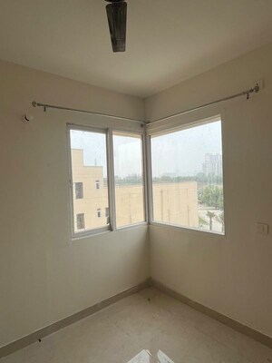 Room in 2 BHK Apartment at Signature Global Orchard Avenue, Sector 93 – for Sale