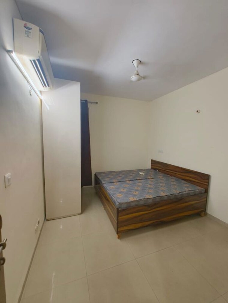 Bedroom, signature-global-orchard-avenue 2 Bedroom 645 Sq.Ft. Apartment In Sector 93 Gurgaon 10571127