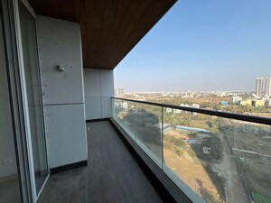 Kitchen in 3.5 BHK Apartment at Panchshil Towers, Kharadi – for Rent