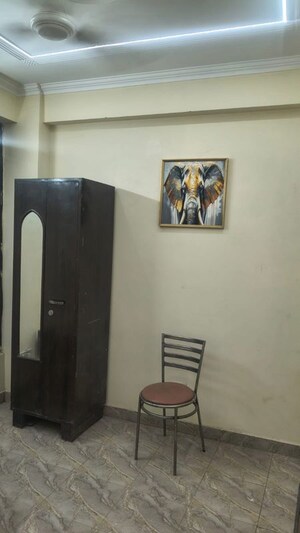 Furnished Amenities in 2 BHK Builder Floor at Neb Sarai – for Rent