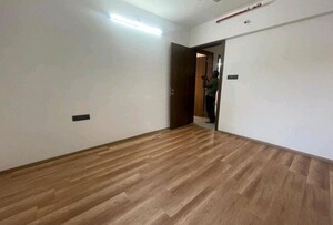 Room in 2.5 BHK Apartment at Uniue Legacy Grand, Mundhwa – for Rent