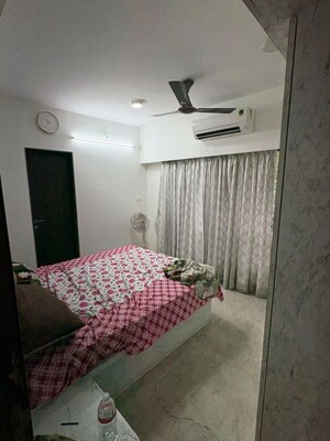 Bedroom in 3.5 BHK Apartment at ASTHA Apartments, Chembur – for Rent