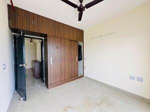 Room in 3 BHK Apartment at Ansal Crown Heights, Sector 80 – for Rent