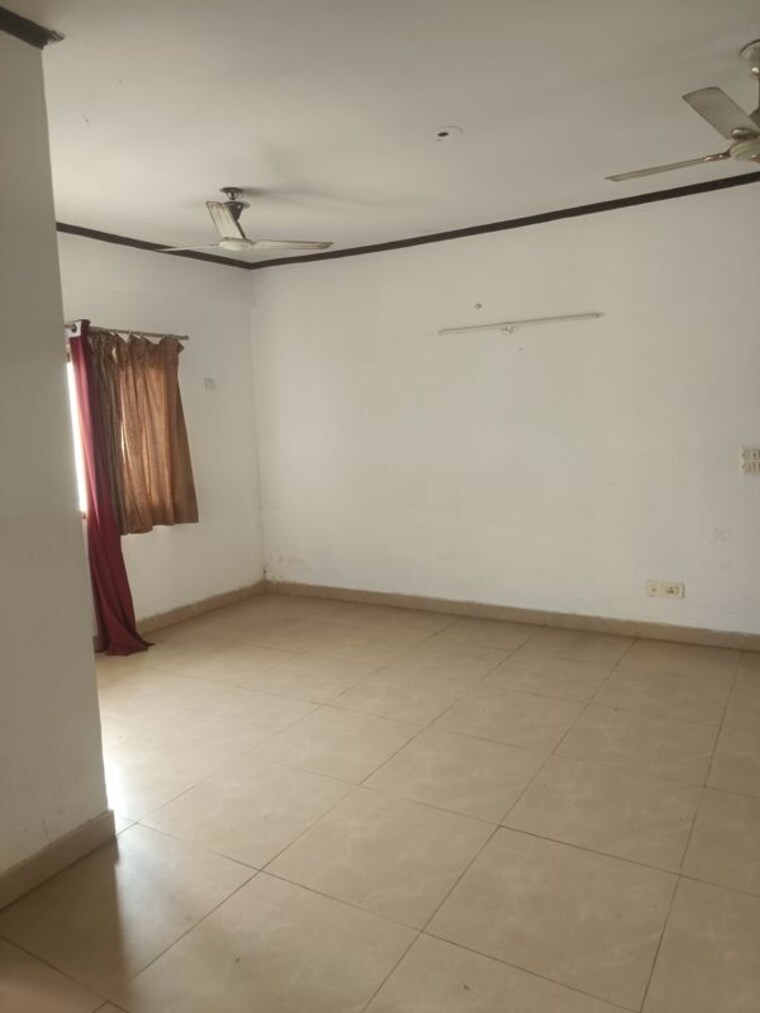 Room, gardenia-golf-city 3.5 Bedroom 1925 Sq.Ft. Apartment In Sector 75 Noida 10571145