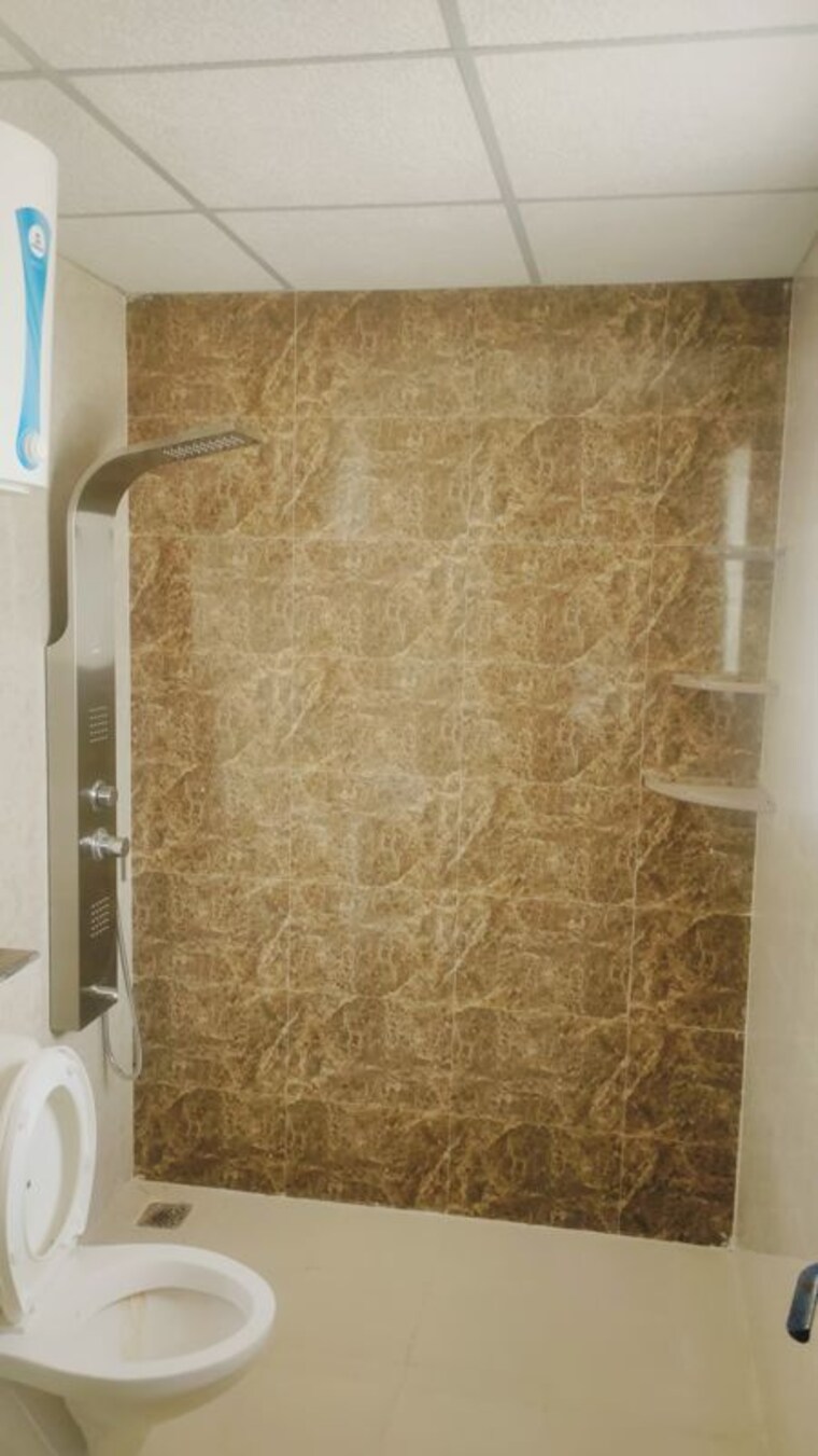 Bathroom, sushma-crescent 3 Bedroom 1825 Sq.Ft. Apartment In Dhakoli Zirakpur 10571188