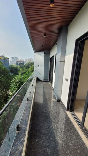 3 BHK Builder Floor For Rent in Whispering Meadows, Sector 43