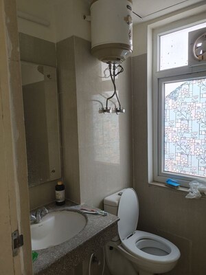 Bathroom in 3.5 BHK Apartment at Emaar Palm Hills, Sector 77 – for Rent