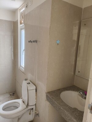 Bathroom in 3.5 BHK Apartment at Emaar Palm Hills, Sector 77 – for Rent