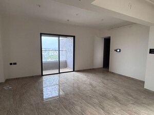 Room in 3 BHK Apartment at VTP Sierra, Baner – for Rent
