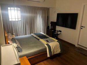 Bedroom in 2 BHK Apartment at Saptrishi Juhu Serene, Dn Nagar – for Rent