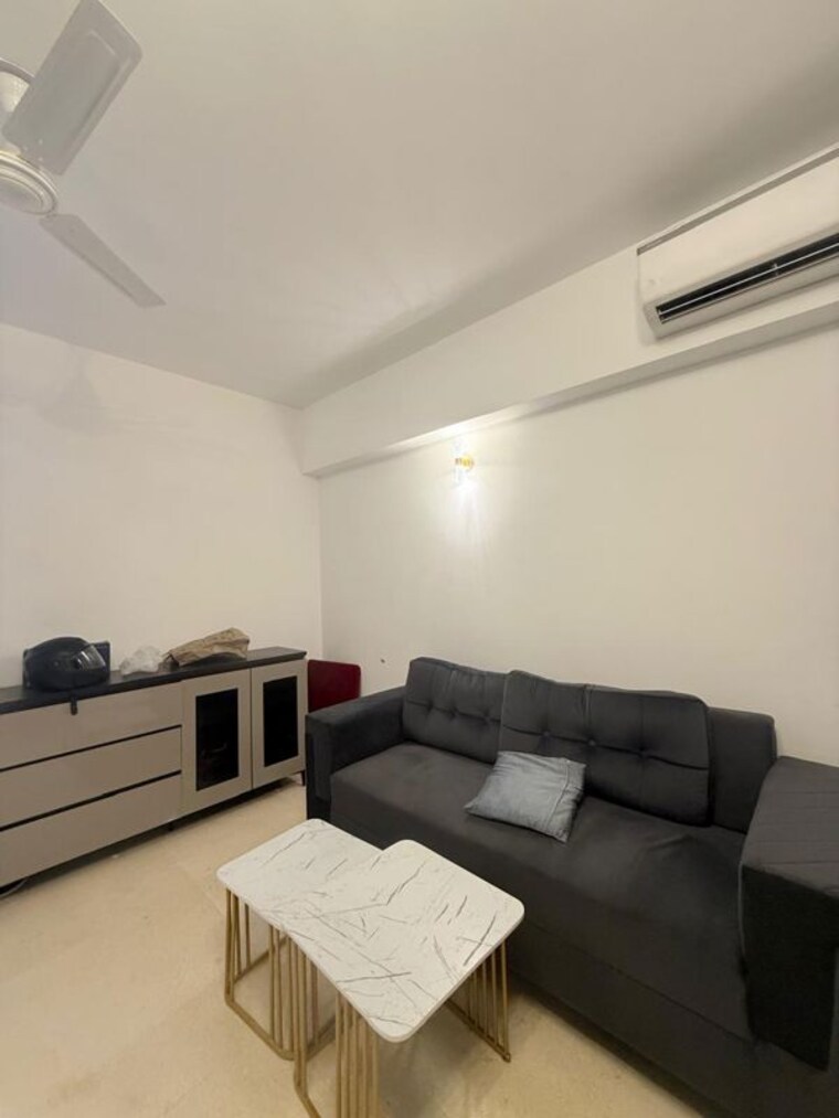Bedroom, dlf-gardencity-enclave 3 Bedroom 1615 Sq.Ft. Builder Floor In Sector 93 Gurgaon 10571244