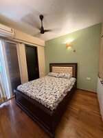 3 BHK + Study Room 1120 Sq.Ft. Builder Floor in Signature Global Park 4 and 5
