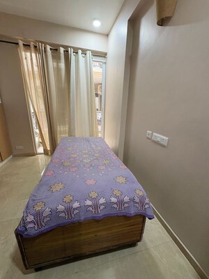 Bedroom in 3 BHK Builder Floor at Signature Global Park 4 and 5, Sohna Sector 36 – for Rent