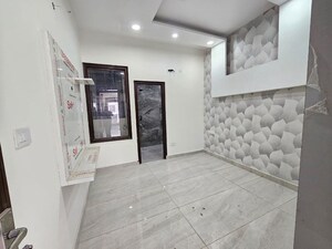 Room in 3 BHK Apartment at Hinjewadi – for Sale