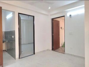 Room in 1 BHK Builder Floor at Palm Residency Chhatarpur, Chattarpur – for Rent