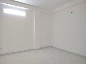 Room in 1 BHK Builder Floor at Palm Residency Chhatarpur, Chattarpur – for Rent