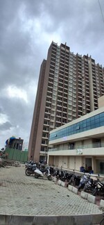 2 BHK 725 Sq.Ft. Apartment in Kolte Patil Life Republic Arezo